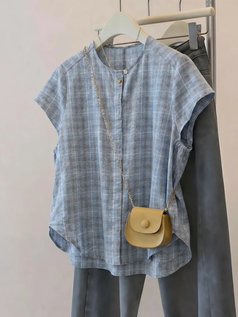 Light Blue Plaid Short Sleeve Shirt Women's Summer New plus Size Fat MM Belly Cover Salt System Retro Top Korean Style Commute
Light Blue Plaid Short Sleeve Shirt Women's Summer New plus Size Fat MM Belly Cover Salt System Retro Top Korean Style Commute