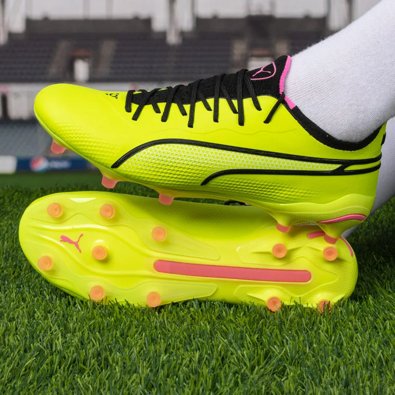 Мужская обувь Puma, спортивная обувь, тренировочная обувь для соревнований, шипы для искусственного газона, модные и удобные футбольные бутсы 107563-06
Мужская обувь Puma, спортивная обувь, тренировочная обувь для соревнований, шипы для искусственного газона, модные и удобные футбольные бутсы 107563-06