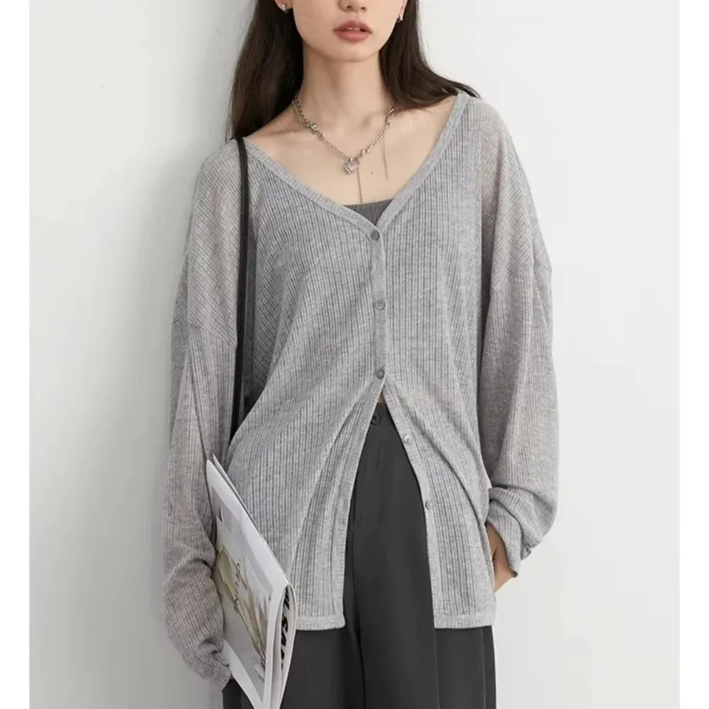 Korean Fashion Long Sleeve Shirt Cardigan Women Thin Jacket Tops Sun Protection Clothing V-neck Sweater Buttons Tops Black Gray
Korean Fashion Long Sleeve Shirt Cardigan Women Thin Jacket Tops Sun Protection Clothing V-neck Sweater Buttons Tops Black Gray