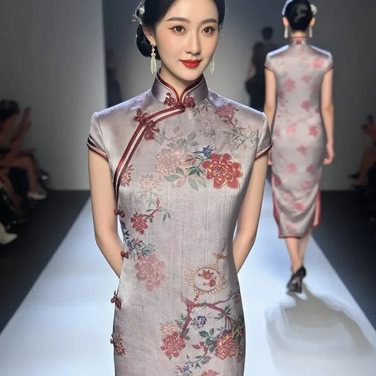 Natural Monet Ramie Linen Fabric Summer Lightweight Chinese Long Flower Dress for DIY Sewing and Design High-quality Pure Robe
Natural Monet Ramie Linen Fabric Summer Lightweight Chinese Long Flower Dress for DIY Sewing and Design High-quality Pure Robe