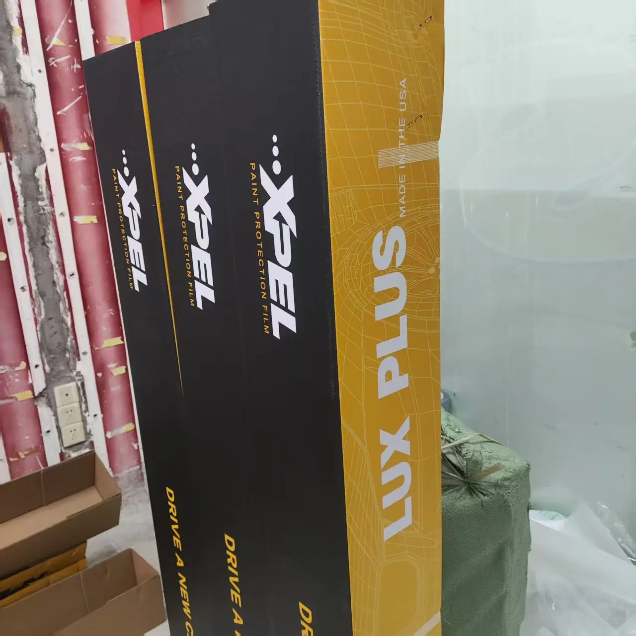 XPEL 7.5MIL Automotive Paint Protection Film High Gloss TPU PPF Heat Resistance Hydrophobic Self Cleaning Transparency Glossy
XPEL 7.5MIL Automotive Paint Protection Film High Gloss TPU PPF Heat Resistance Hydrophobic Self Cleaning Transparency Glossy