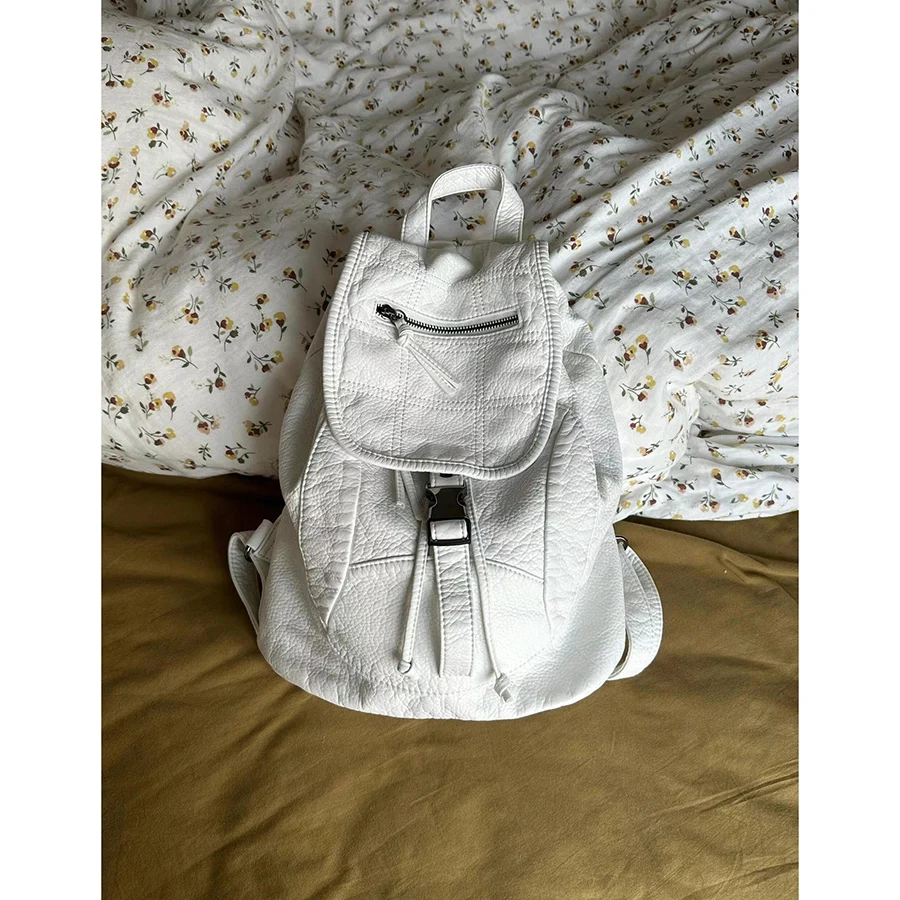 Women Flip Backpack New High Quality Soft PU Leather Leisure Travel Large Capacity School Bags for Teenage Girls Black Mochila
Women Flip Backpack New High Quality Soft PU Leather Leisure Travel Large Capacity School Bags for Teenage Girls Black Mochila