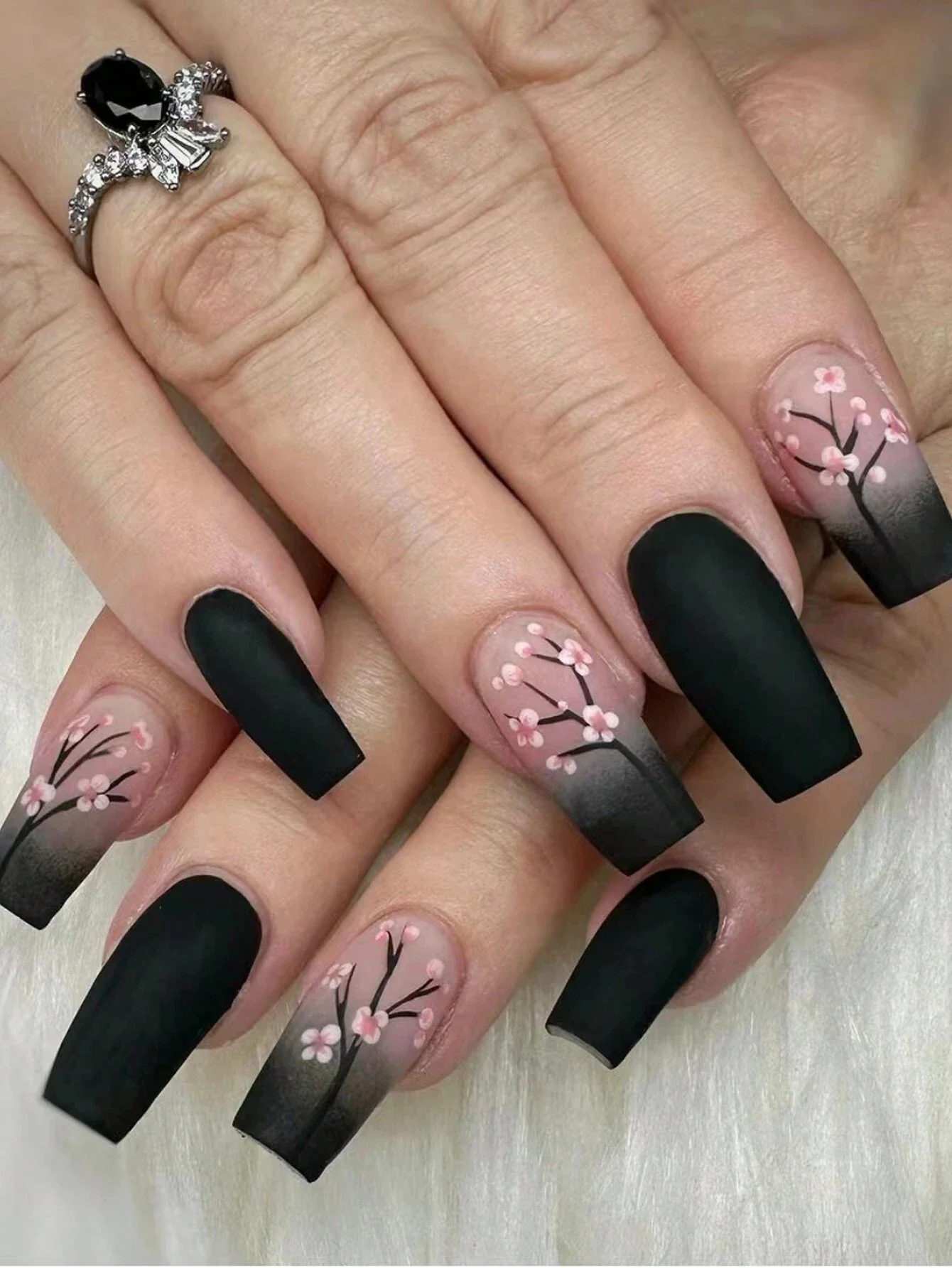 24PCS coffin nails pure black nails decorated with cherry blossomsWhitening Nail Art Set With Detachable Fake Nails For FestivalA
24PCS coffin nails pure black nails decorated with cherry blossomsWhitening Nail Art Set With Detachable Fake Nails For FestivalA