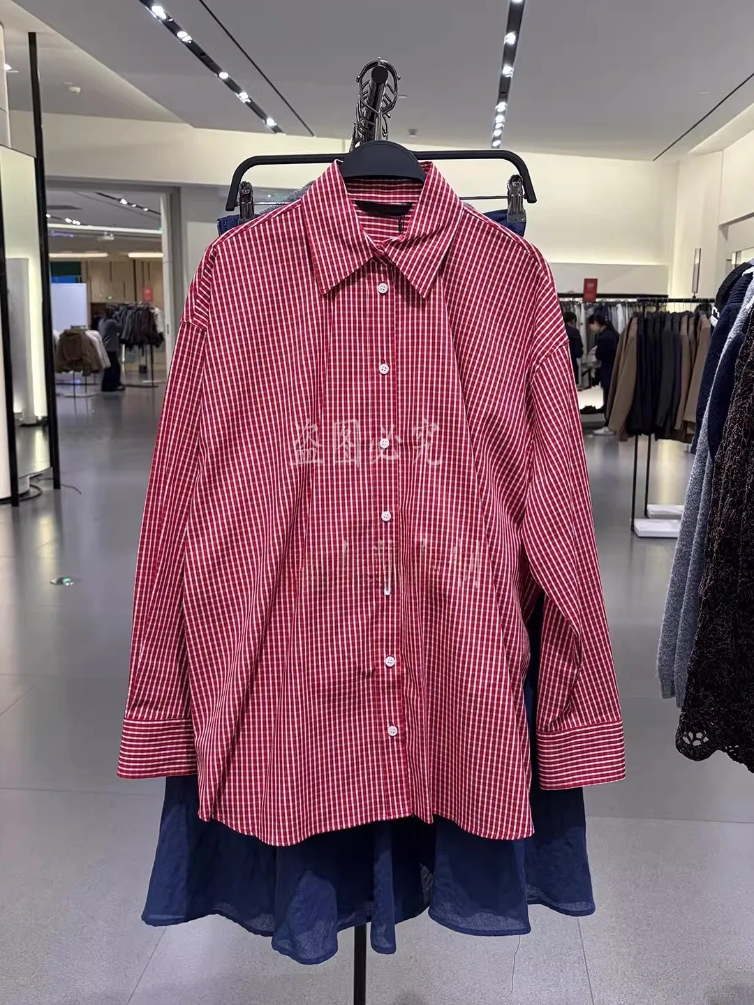 Winter New Fashion Oversize Long Sleeve Plaid Shantung Loose Women's Shirt Casual Style Girls' Clothing Non-deformable
Winter New Fashion Oversize Long Sleeve Plaid Shantung Loose Women's Shirt Casual Style Girls' Clothing Non-deformable