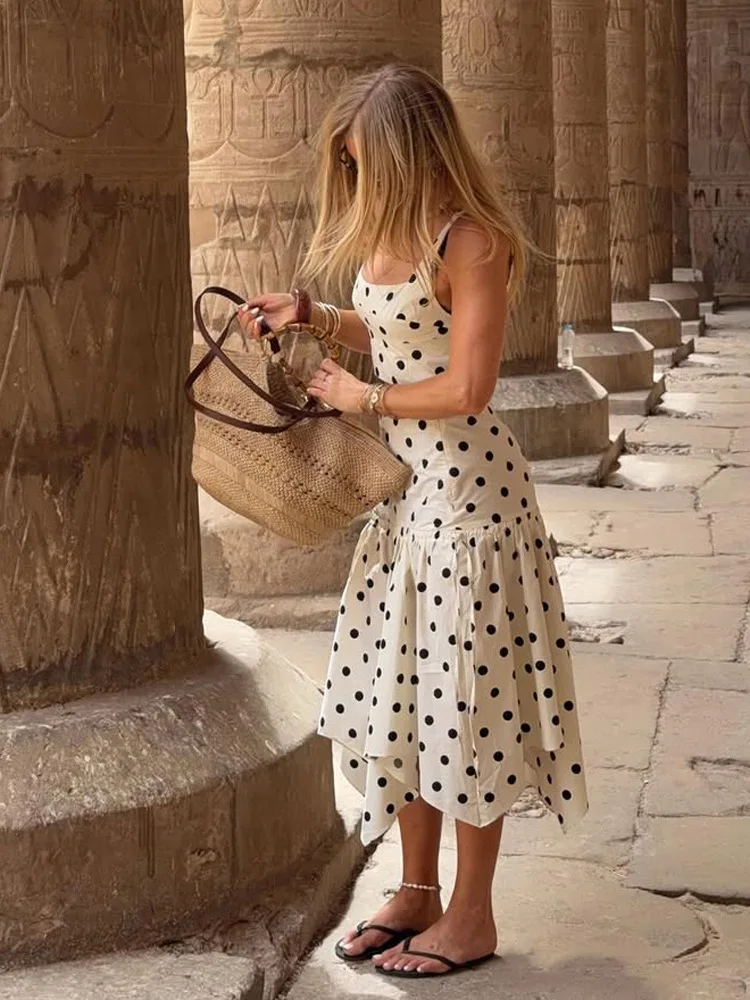 Woman Fashion Polka Dots Zipper Laminated Short Top+Bow Asymmetry Solid Midi Skirt Casual Sleeveless Summer Two Piece Set
Woman Fashion Polka Dots Zipper Laminated Short Top+Bow Asymmetry Solid Midi Skirt Casual Sleeveless Summer Two Piece Set