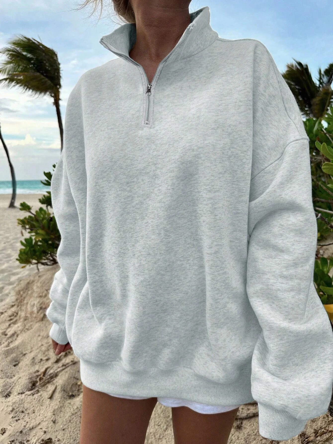 Solid Color Drop Shoulder Loose Sweatshirt Women Fall Winter Street Style Stand Collar Zipper Long Sleeve Oversized Pullover Top
Solid Color Drop Shoulder Loose Sweatshirt Women Fall Winter Street Style Stand Collar Zipper Long Sleeve Oversized Pullover Top