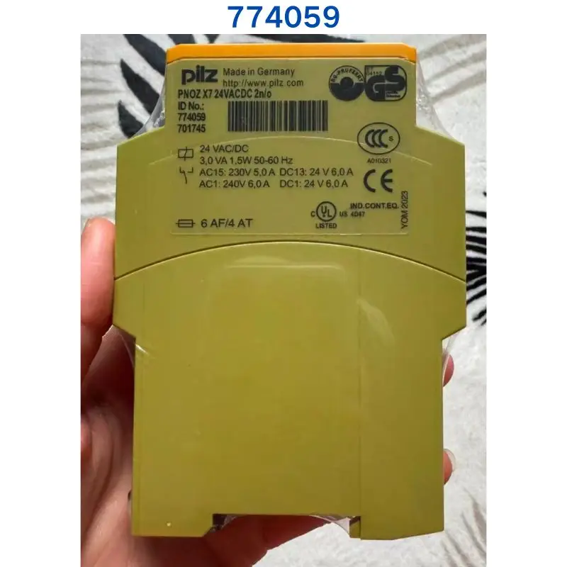 Совершенно новое реле PILZ PNOZ X7 774059.
Совершенно новое реле PILZ PNOZ X7 774059.