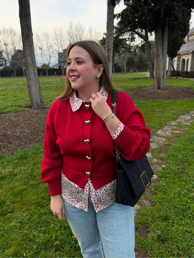 Casual Knit O-neck Cardigan Sweaters Women Heart Single Breasted Long Sleeved Sweater Female Spring Fashion Chic Red Outwears
Casual Knit O-neck Cardigan Sweaters Women Heart Single Breasted Long Sleeved Sweater Female Spring Fashion Chic Red Outwears 