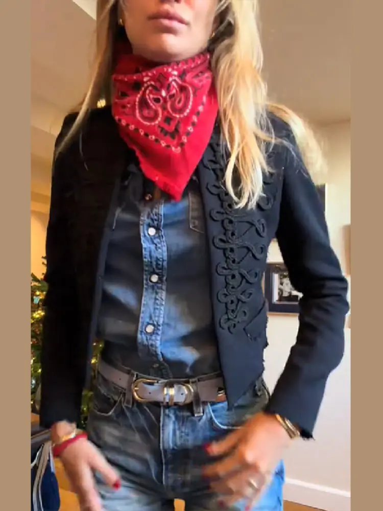 Women's Trendy Unique Knot Mini Jacket Vintage Casual Stand Up Neck Single Breasted Coat New Slim Fit Commuter Lady Clothes
Women's Trendy Unique Knot Mini Jacket Vintage Casual Stand Up Neck Single Breasted Coat New Slim Fit Commuter Lady Clothes