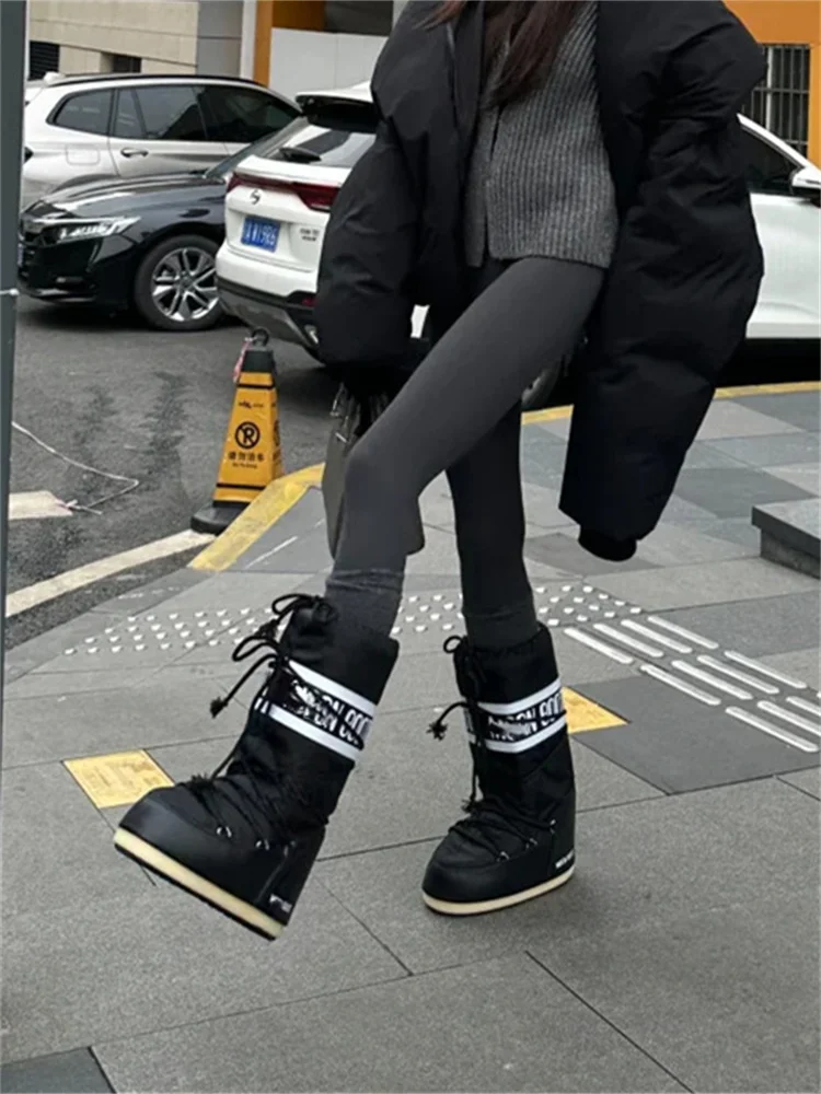 Trendy Thick Bottom Large Head Snow Boots Women Winter New Style down Cotton Shoes Waterproof Anti-slip Fleece Lined Fashion ...
Trendy Thick Bottom Large Head Snow Boots Women Winter New Style down Cotton Shoes Waterproof Anti-slip Fleece Lined Fashion ...