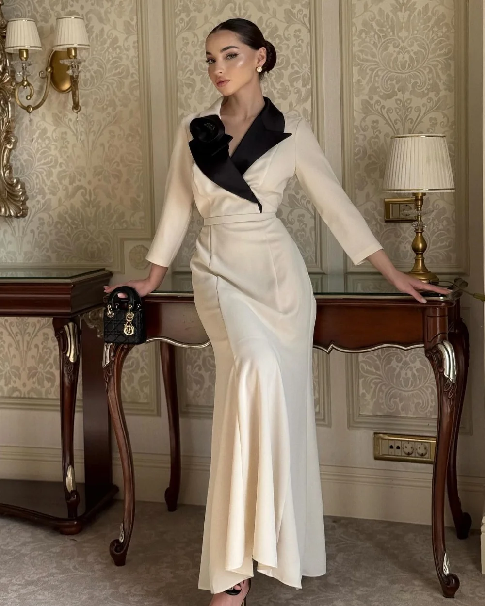 Customized Matching Fashion Jersey Pleat Ruched Sash Mermaid V-neck Midi Dresses Bespoke Occasion Dresses Exquisite High Quality
Customized Matching Fashion Jersey Pleat Ruched Sash Mermaid V-neck Midi Dresses Bespoke Occasion Dresses Exquisite High Quality