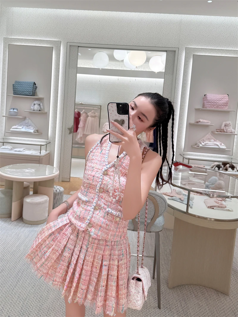 Nothing Nine Heartbeat Mosaic Bicolor Skirt Short Pencil Skirt Summer 2025 Fashion Set Women's Pleated Skirt
Nothing Nine Heartbeat Mosaic Bicolor Skirt Short Pencil Skirt Summer 2025 Fashion Set Women's Pleated Skirt
