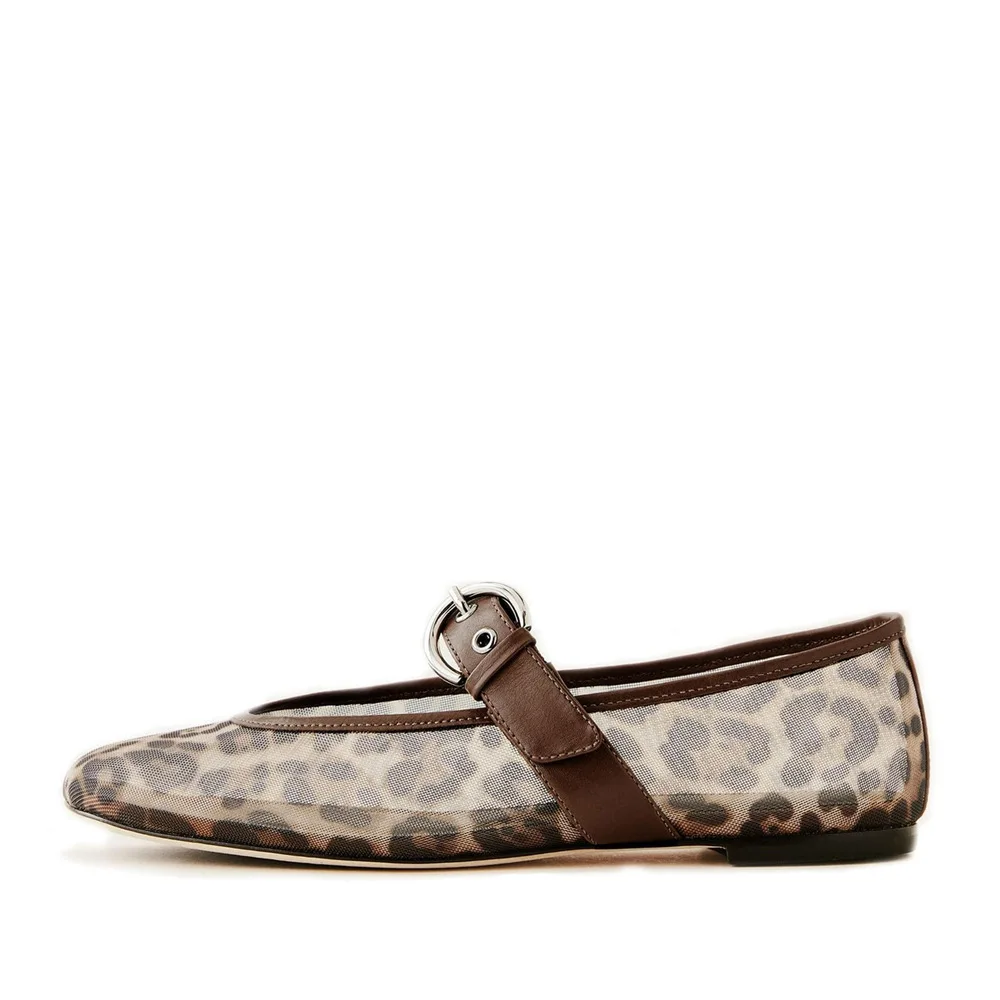 Неглубокие сандалии с круглым носком и пряжкой, дышащая обувь большого размера на плоской подошве с одним ремешком, удобные женские лоферы
Неглубокие сандалии с круглым носком и пряжкой, дышащая обувь большого размера на плоской подошве с одним ремешком, удобные женские лоферы