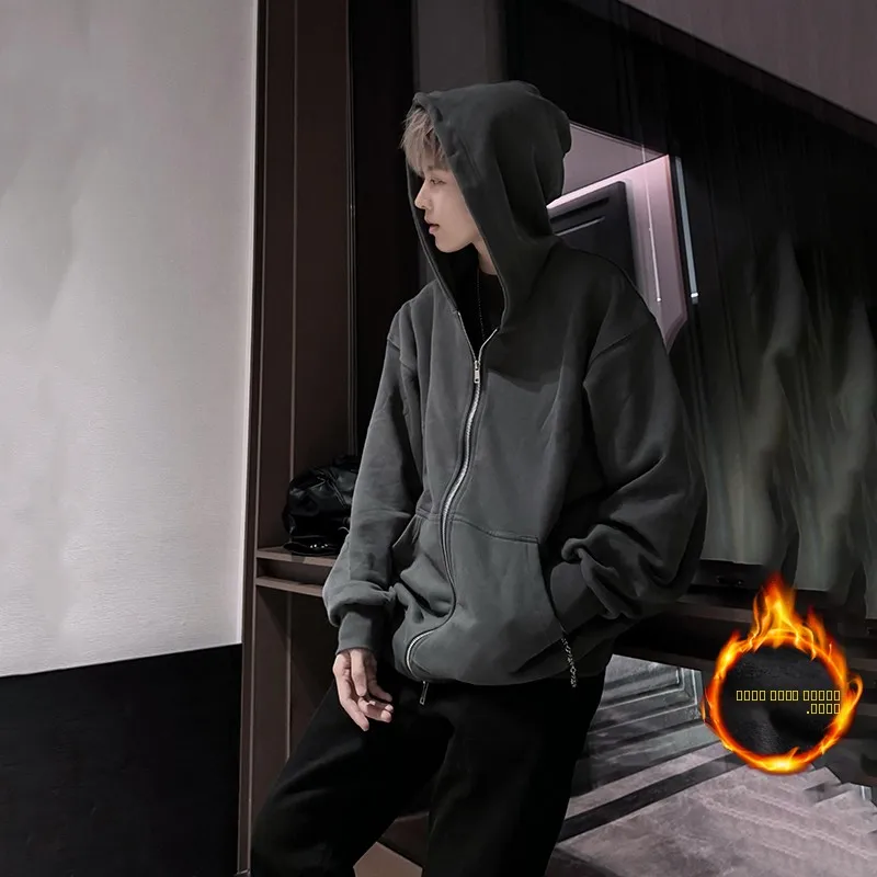 Мужская толстовка с капюшоном Deep ey: осенне-зимняя модная брендовая куртка из плотной износостойкой ткани с флисовой подкладкой, премиум-качество, идеальный крой.
Мужская толстовка с капюшоном Deep ey: осенне-зимняя модная брендовая куртка из плотной износостойкой ткани с флисовой подкладкой, премиум-качество, идеальный крой.