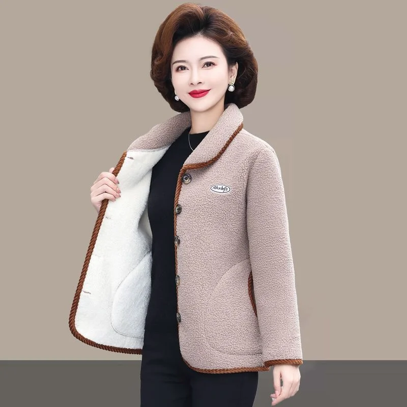 2025 зимнее пальто для женщин среднего возраста пожилого возраста, утепленное хлопковое пальто из овечьей шерсти, куртка, теплая парка, модные зернистые бархатные пальто 
2025 зимнее пальто для женщин среднего возраста пожилого возраста, утепленное хлопковое пальто из овечьей шерсти, куртка, теплая парка, модные зернистые бархатные пальто