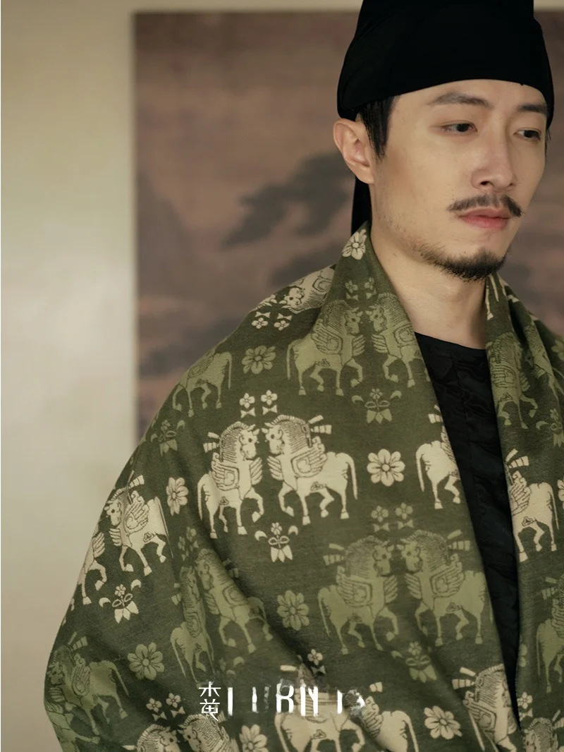 Double-Sided Cornus Double-Faced Camere Imitation Winged Pattern National Sle awl for Daily Commuting And Hanfu Wear
Double-Sided Cornus Double-Faced Camere Imitation Winged Pattern National Sle awl for Daily Commuting And Hanfu Wear