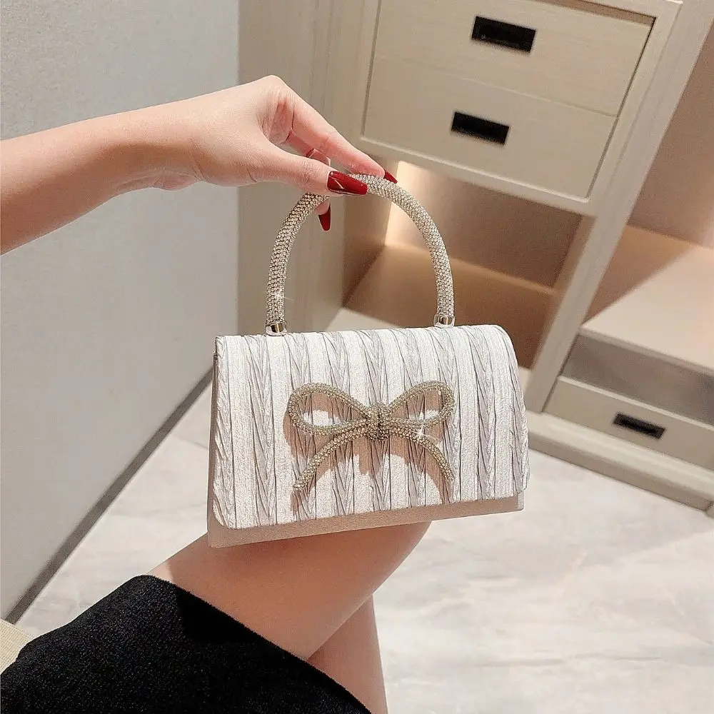 Portable Square Evening Bag Large Capacity Diamond Shoulder Bag with Chain Storage Handbags Women
Portable Square Evening Bag Large Capacity Diamond Shoulder Bag with Chain Storage Handbags Women