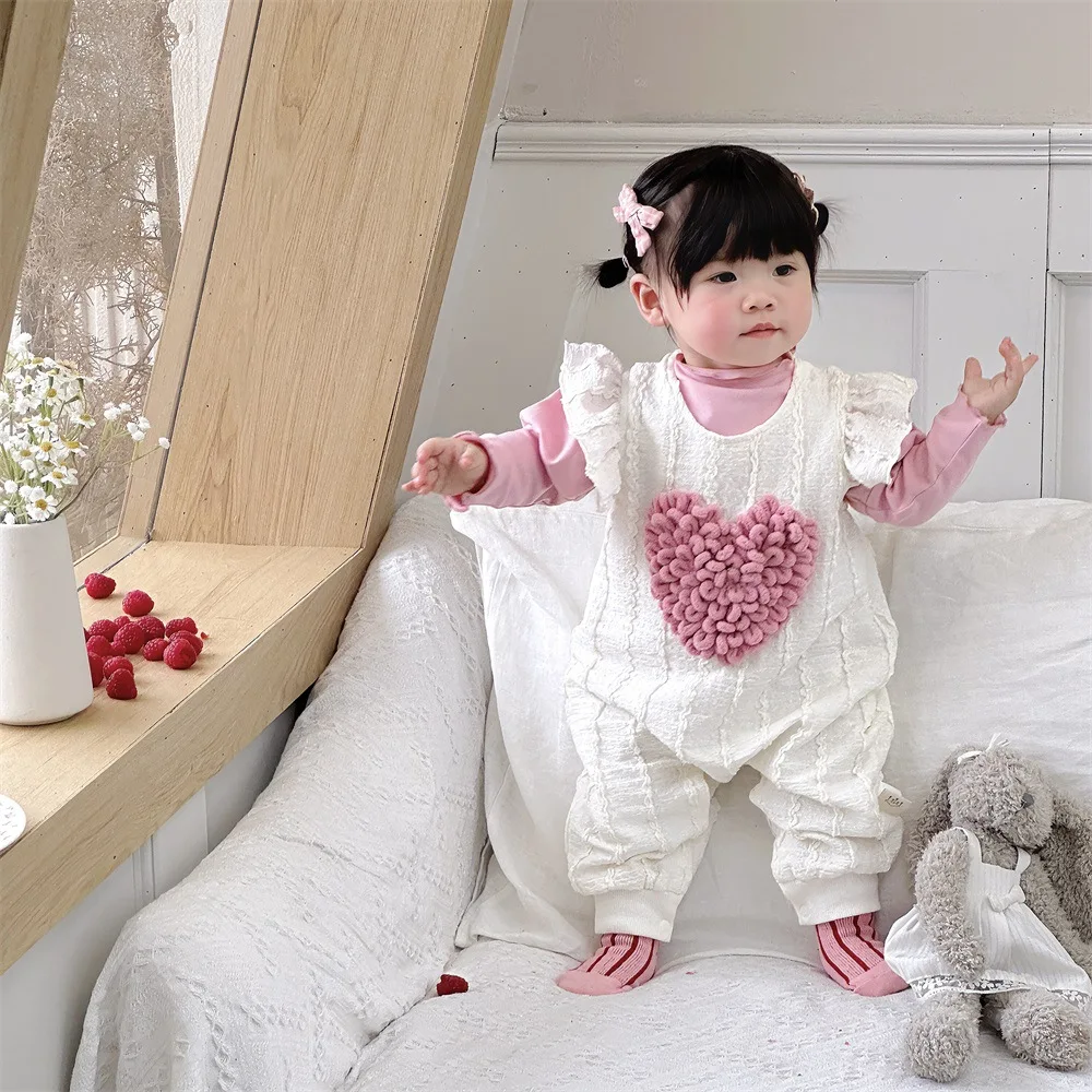 Baby Jumpsuit Set Korean Children Clothing Spring Princess Outdoor Wear Girls Baby Love Decoration Rompers Two-piece Set
Baby Jumpsuit Set Korean Children Clothing Spring Princess Outdoor Wear Girls Baby Love Decoration Rompers Two-piece Set