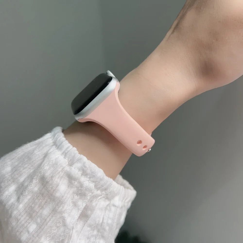 Excellent Thin Silicone Strap For Apple Watch band for iwatch women Series 10 SE 38mm 40mm 41mm 42mm 44mm 45mm 46mm 49mm
Excellent Thin Silicone Strap For Apple Watch band for iwatch women Series 10 SE 38mm 40mm 41mm 42mm 44mm 45mm 46mm 49mm