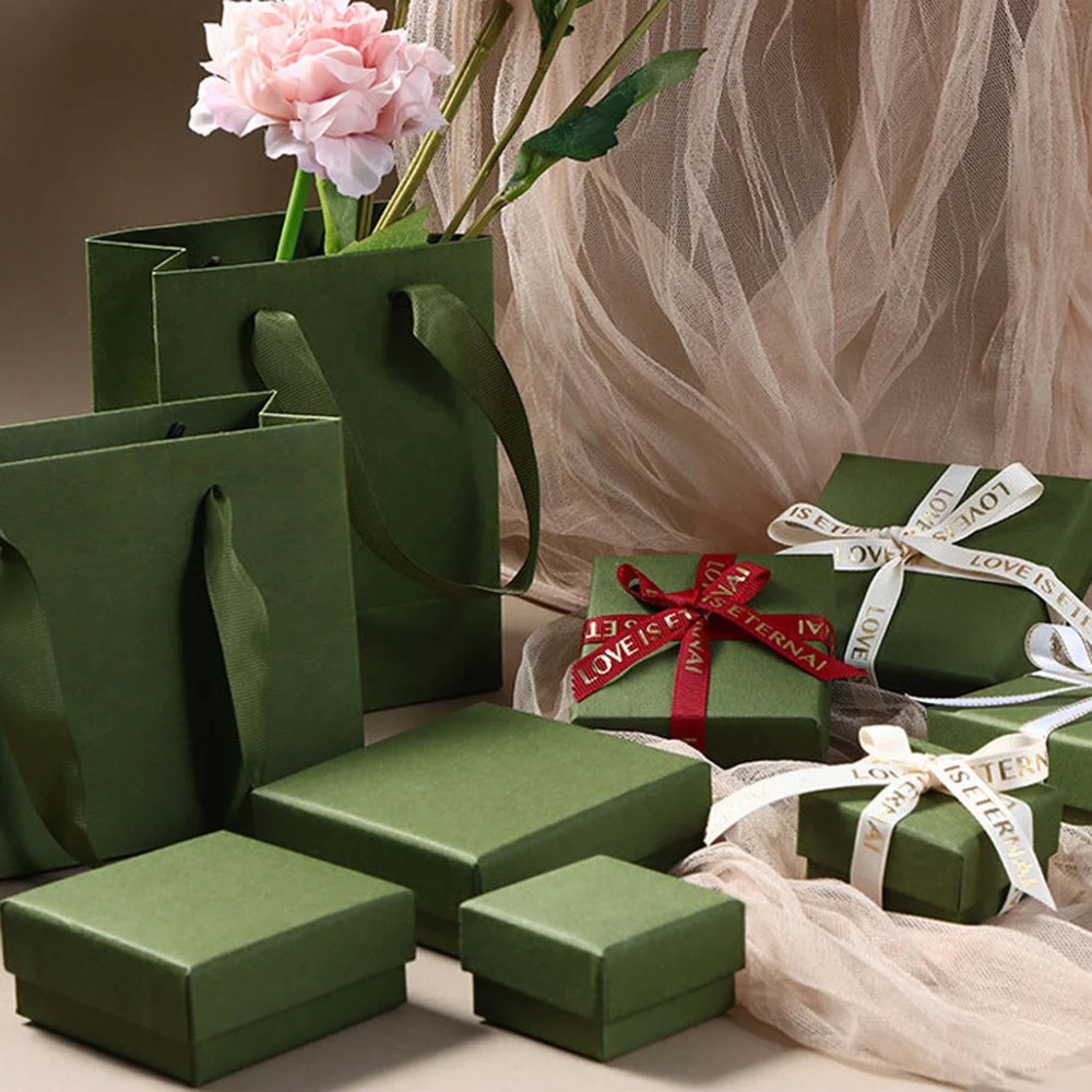 Vintage Green Jewelry Storage Box Handbag Ring Earrings Pendant Bracelet Necklace Organizer Paper Gift Jewelry Packaging Box
Vintage Green Jewelry Storage Box Handbag Ring Earrings Pendant Bracelet Necklace Organizer Paper Gift Jewelry Packaging Box