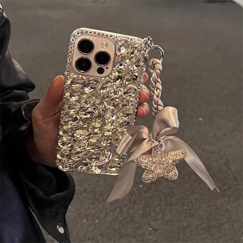High-grade Rhinestone Star Silk Scarf Mobile Phone Case for iPhone14Promax Women's Drop-resistant Protective Case
High-grade Rhinestone Star Silk Scarf Mobile Phone Case for iPhone14Promax Women's Drop-resistant Protective Case