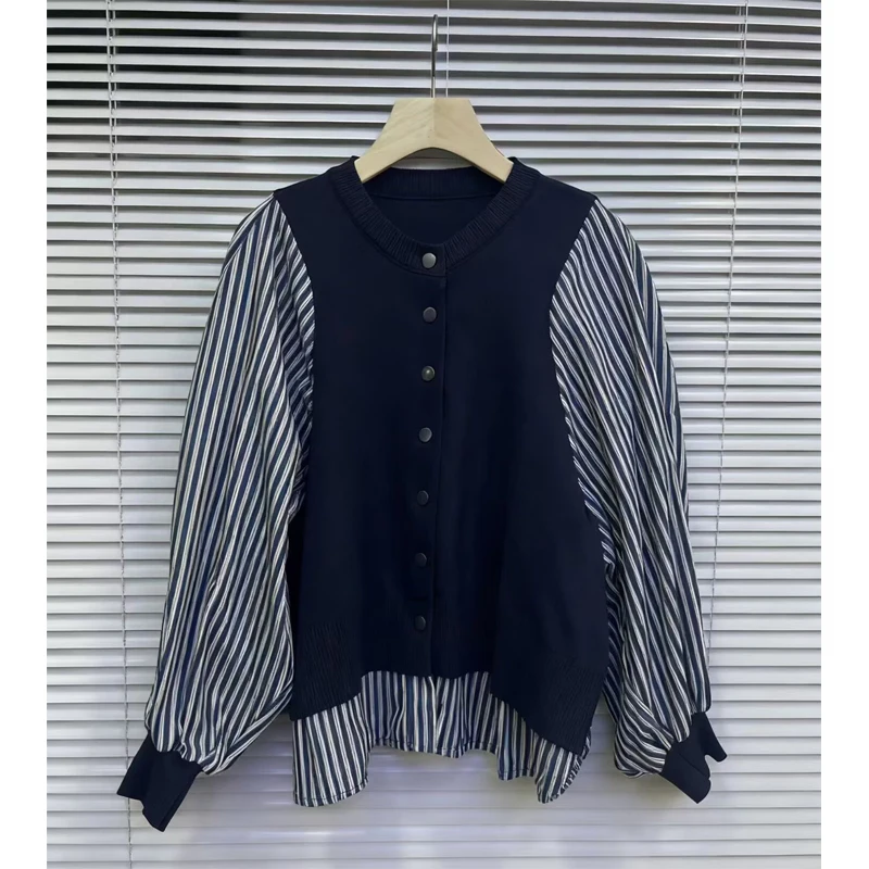 Striped Shirt Splice Knitted Sweater Women Long Sleeve round Neck Open Cardigan Loose Fit Casual Style Autumn Winter New Arrival
Striped Shirt Splice Knitted Sweater Women Long Sleeve round Neck Open Cardigan Loose Fit Casual Style Autumn Winter New Arrival