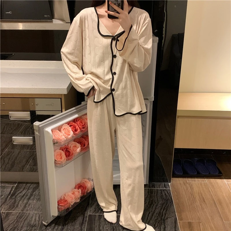 Women's Short-sleeved Pajamas Summer Cardigan Loose Solid Color Thin Home Clothes Suit Summer
Women's Short-sleeved Pajamas Summer Cardigan Loose Solid Color Thin Home Clothes Suit Summer