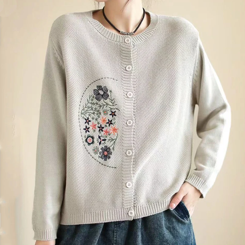 Embroidery Floral Single Breasted Cardigan Sweater Women 2025 Autumn Spring Women Clothing Harajuku Knitwear Cotton Cardigans
Embroidery Floral Single Breasted Cardigan Sweater Women 2025 Autumn Spring Women Clothing Harajuku Knitwear Cotton Cardigans