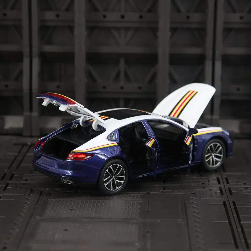 Модель спортивного автомобиля Panamera 1:32, высокодетализированная, из литого металла, со звуком и светом, с функцией отката назад, коллекционная, детская игрушка, подарок
Модель спортивного автомобиля Panamera 1:32, высокодетализированная, из литого металла, со звуком и светом, с функцией отката назад, коллекционная, детская игрушка, подарок