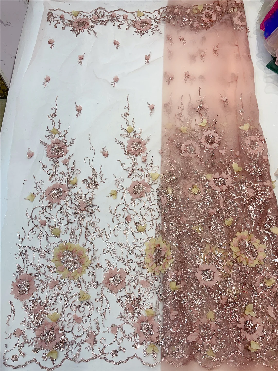 New Arrivals 3D Lace Design Glued Glitter Fabric French Tulle Net /3D Embroidery African Lace For Weddings Evening Dress Party
New Arrivals 3D Lace Design Glued Glitter Fabric French Tulle Net /3D Embroidery African Lace For Weddings Evening Dress Party