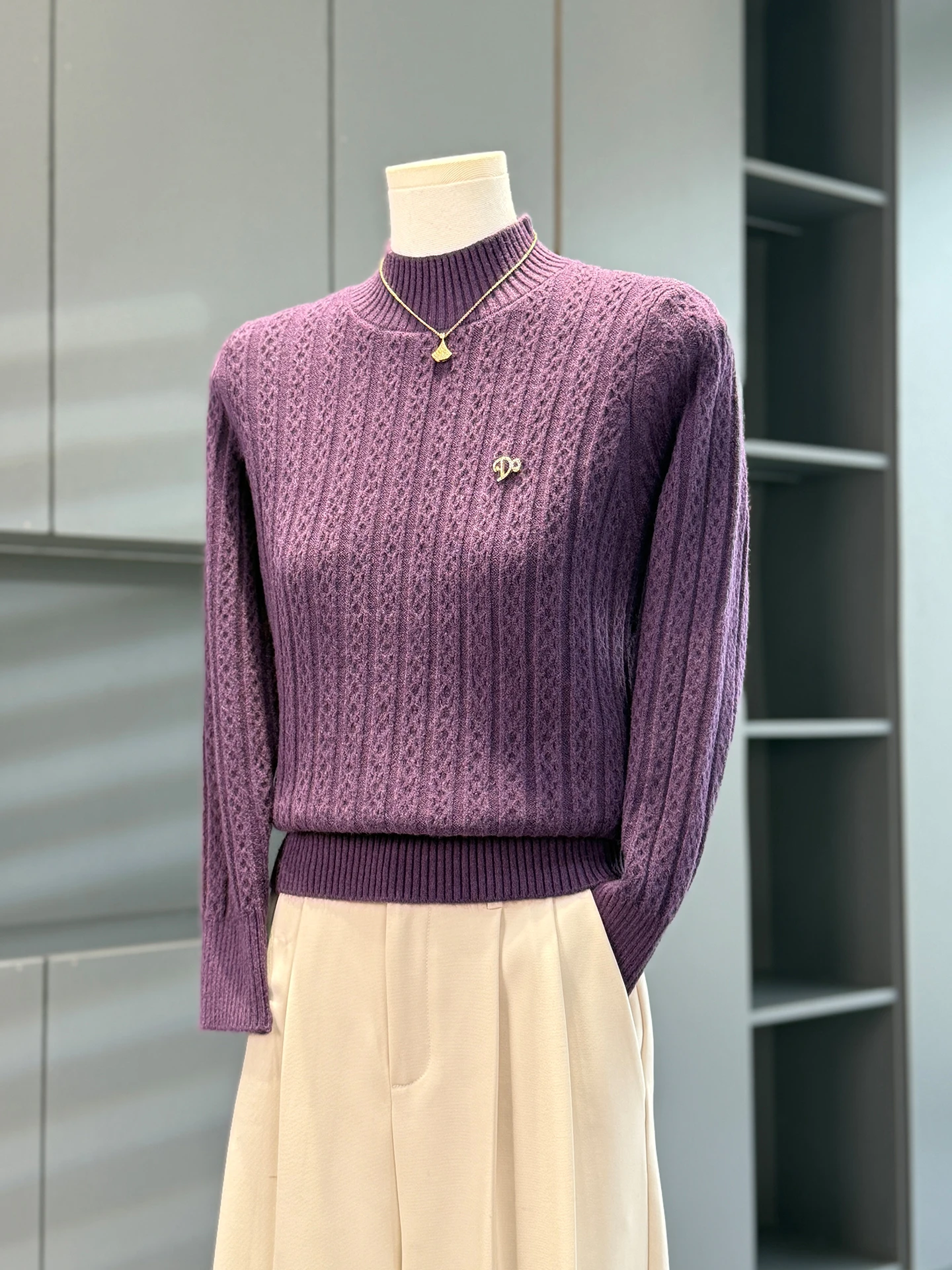 Теплый повседневный вязаный свитер с высоким воротником, чистый цвет, модная внутренняя одежда, осень-зима, женский прямой крой из полиэстера B...
Теплый повседневный вязаный свитер с высоким воротником, чистый цвет, модная внутренняя одежда, осень-зима, женский прямой крой из полиэстера B...