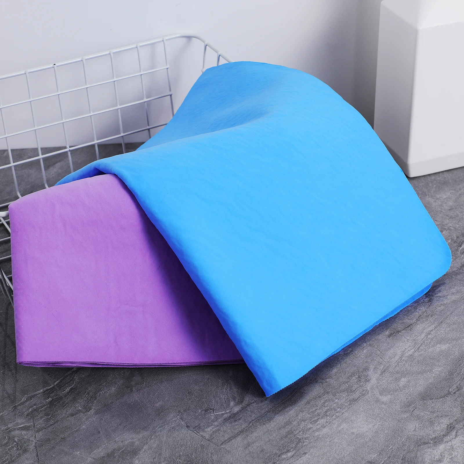 2 Pcs Absorbent Towels 66x43cm Thickened Soft High Water Absorption Car Drying Cleaning Rags For Wash Furniture Use Home
2 Pcs Absorbent Towels 66x43cm Thickened Soft High Water Absorption Car Drying Cleaning Rags For Wash Furniture Use Home