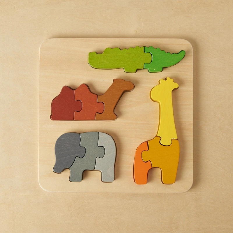 Early childhood education, puzzles - forest animals stimulate young children's visual senses
Early childhood education, puzzles - forest animals stimulate young children's visual senses