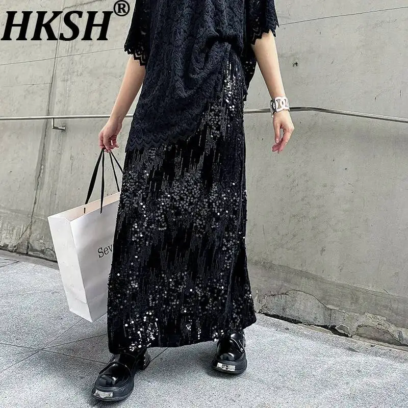 HKSH Women Skirt Elegant Niche Design Sequined Slim Fit Dark High-end Versatile Trend Casual Luxury Skirts Spring Summer HK22984
HKSH Women Skirt Elegant Niche Design Sequined Slim Fit Dark High-end Versatile Trend Casual Luxury Skirts Spring Summer HK22984