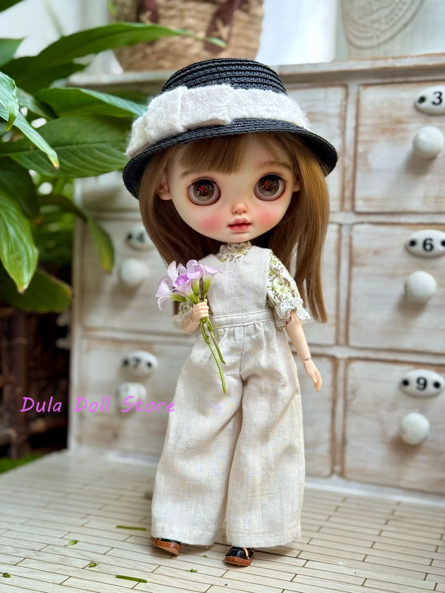 Одежда для кукол Dula Doll: рубашка и комбинезон для кукол Blythe, Landoudou, Landazz, ob24, ob22, Licca 1/6.
Одежда для кукол Dula Doll: рубашка и комбинезон для кукол Blythe, Landoudou, Landazz, ob24, ob22, Licca 1/6.
