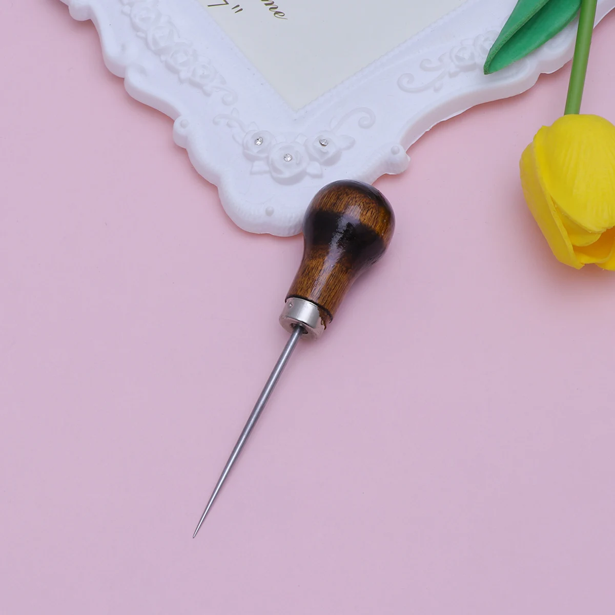 Wooden Handle Gourd Awl Cake Decorating Modelling Tool Scriber Needle Slotted Quilling Paper Lightweight Portable Deep Cleaning
Wooden Handle Gourd Awl Cake Decorating Modelling Tool Scriber Needle Slotted Quilling Paper Lightweight Portable Deep Cleaning