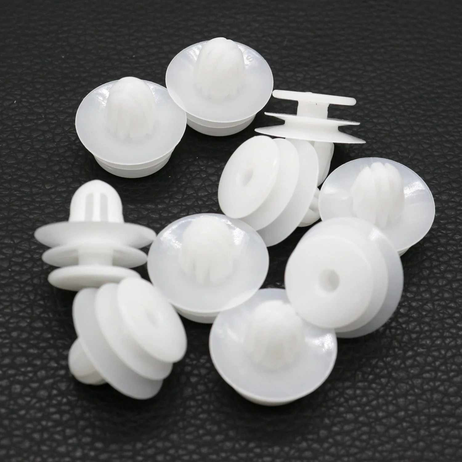 10Pcs Trim Panel Retainer Clips Fastener Rivet For Subaru Forester Impreza 94078FA080
10Pcs Trim Panel Retainer Clips Fastener Rivet For Subaru Forester Impreza 94078FA080