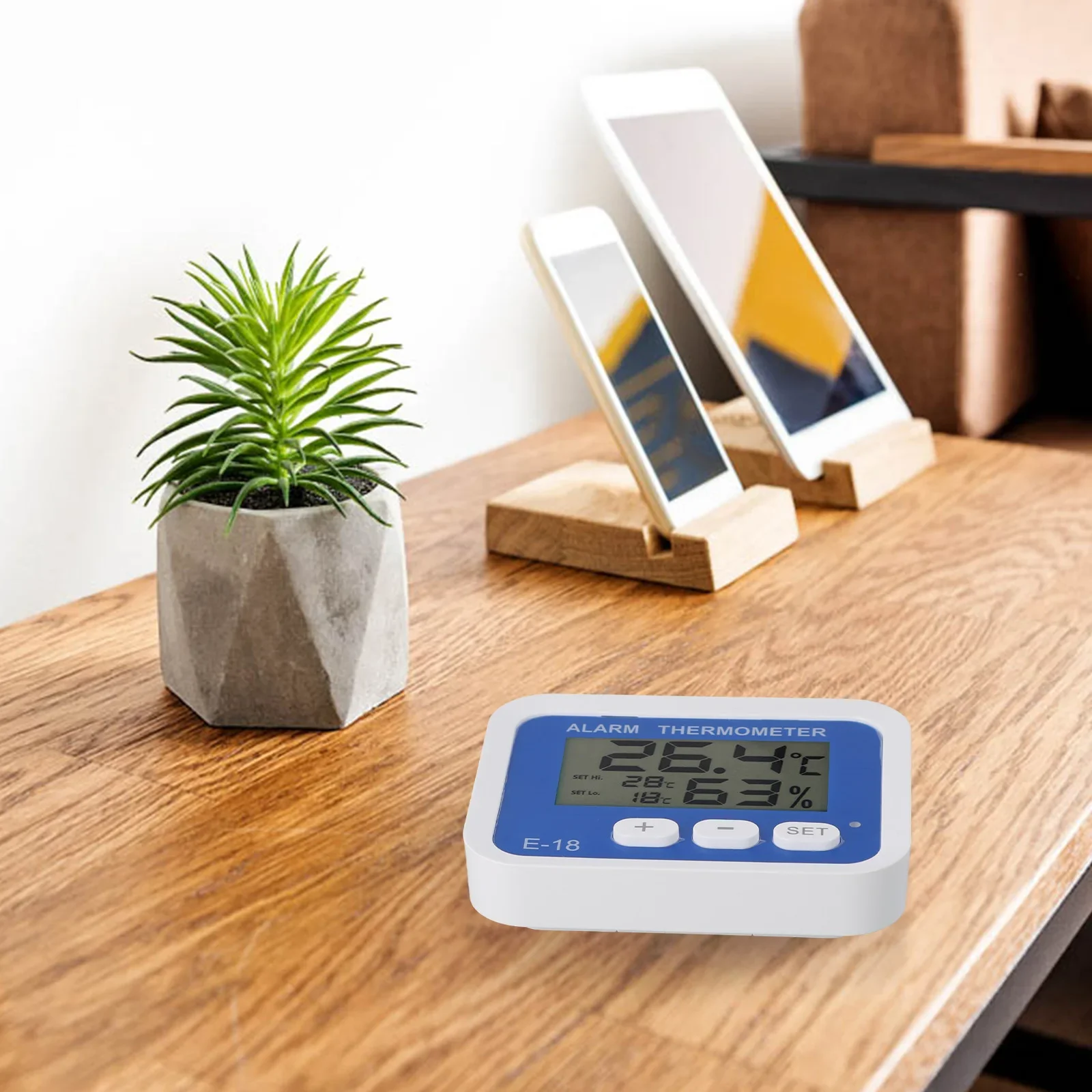 Гигрометр и электронный термометр-сигнализация с точными измерениями для использования в кухне, ванной, спальне
Гигрометр и электронный термометр-сигнализация с точными измерениями для использования в кухне, ванной, спальне