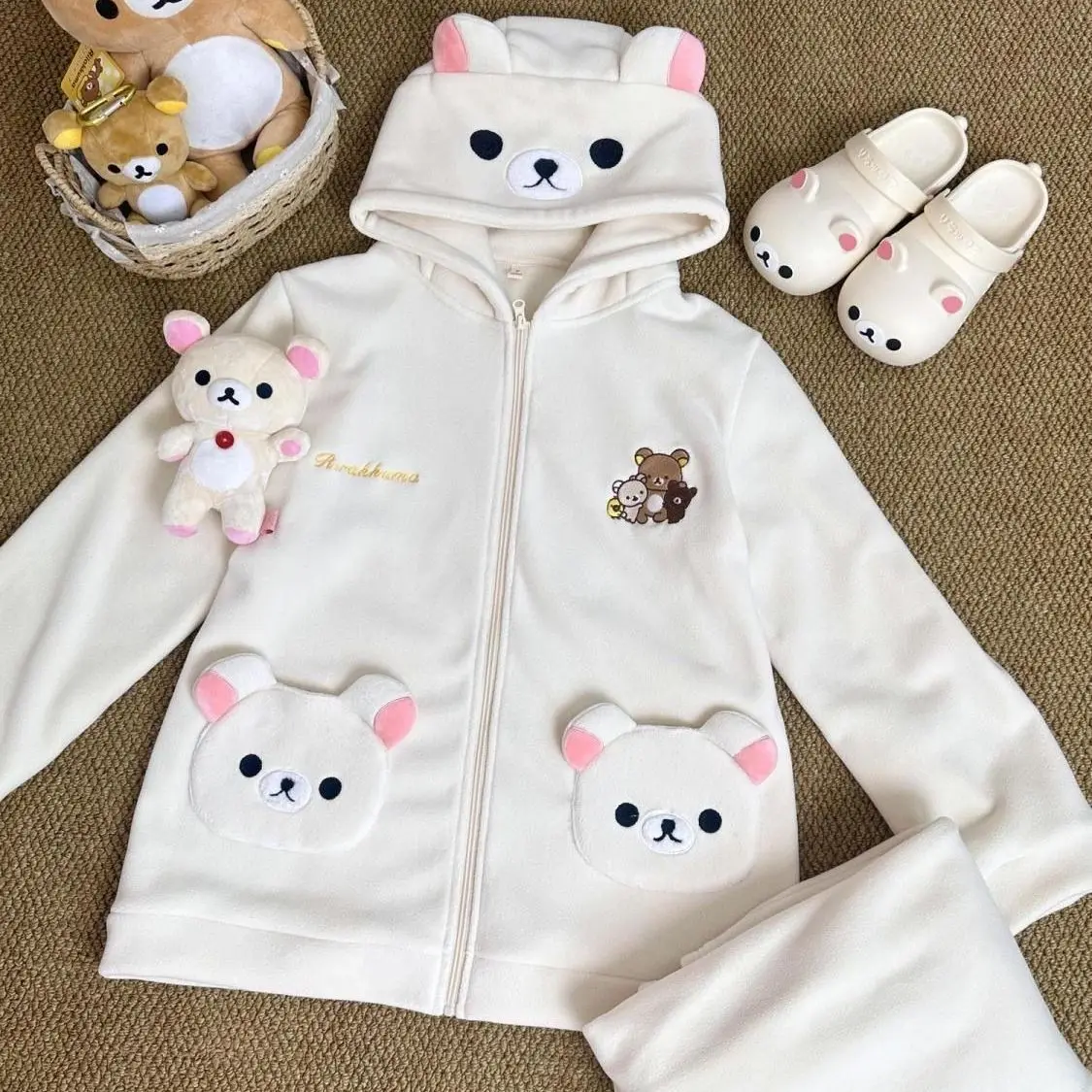 New Cartoon Korilakkuma Bear Hoodies Kawaii Rilakkumas Korilakkuma Embroidery Hoodie Coat Thicken Winter Outerwear for Women
New Cartoon Korilakkuma Bear Hoodies Kawaii Rilakkumas Korilakkuma Embroidery Hoodie Coat Thicken Winter Outerwear for Women