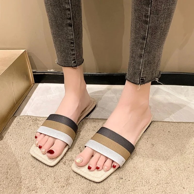 Fabric Slippers Summer Slip-On Slippers Breathable Soft Indoor Slippers
Fabric Slippers Summer Slip-On Slippers Breathable Soft Indoor Slippers