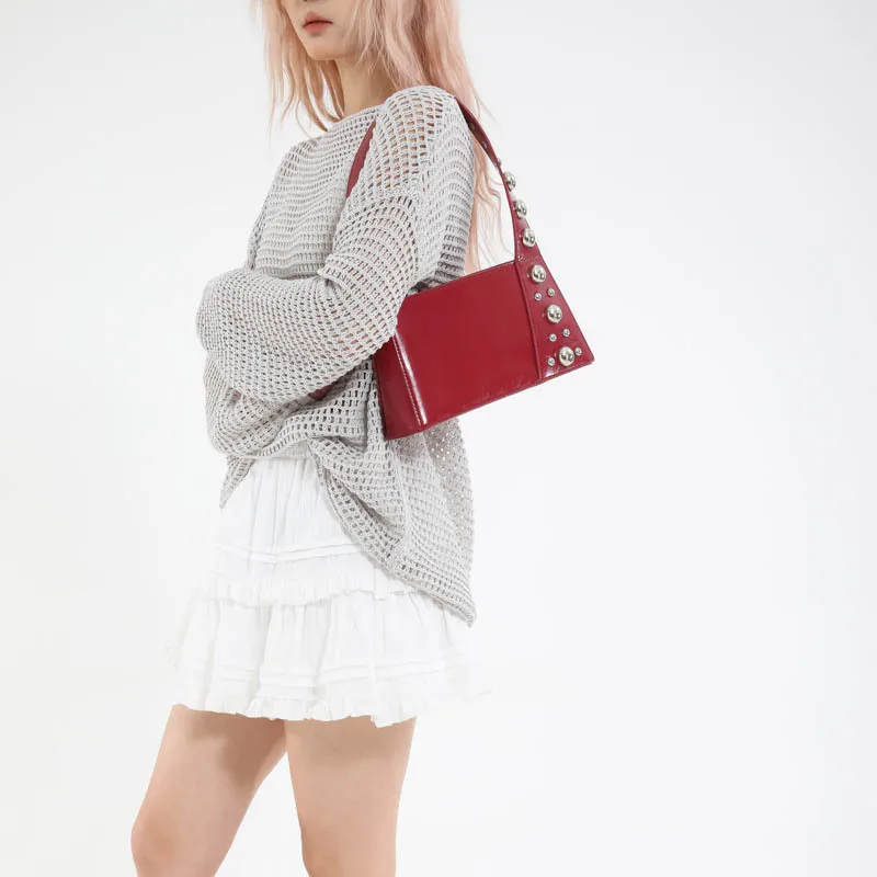 Niche Premium Sense Rivet Armpit Bag 2025 New Summer Shoulder Bag Temperament Versatile Commuter Women's Bag Tide
Niche Premium Sense Rivet Armpit Bag 2025 New Summer Shoulder Bag Temperament Versatile Commuter Women's Bag Tide