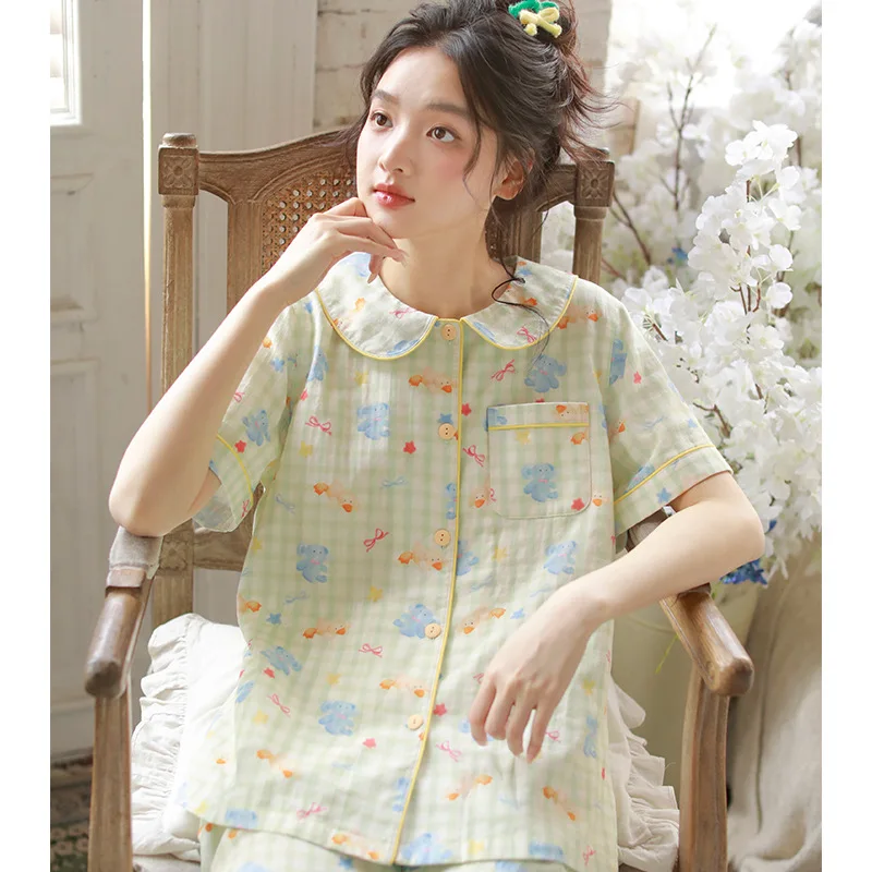 New Pajamas Women's Sweet Doll Collar Girl Cartoon Cotton Yarn Short-sleeved Shorts Summer Loungewear Set
New Pajamas Women's Sweet Doll Collar Girl Cartoon Cotton Yarn Short-sleeved Shorts Summer Loungewear Set