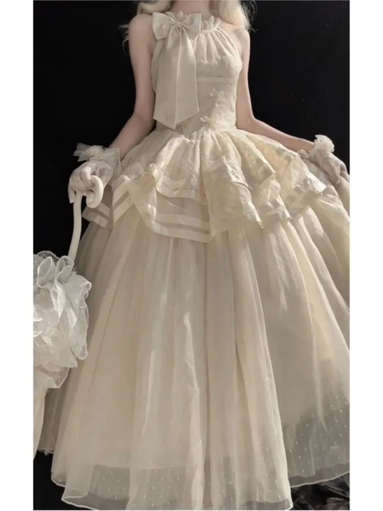 An elegant and magnificent birthday dress with a long drawstring chiffon in the Moonlight Ballet style
An elegant and magnificent birthday dress with a long drawstring chiffon in the Moonlight Ballet style