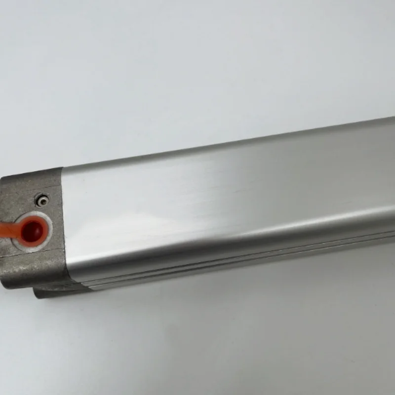 Brand new original cylinder 61M2P063A0080 61M2P063A0200 61M2P063A0300 61M2P063A0600 61M2P080A0050 61M2P080A0075
Brand new original cylinder 61M2P063A0080 61M2P063A0200 61M2P063A0300 61M2P063A0600 61M2P080A0050 61M2P080A0075