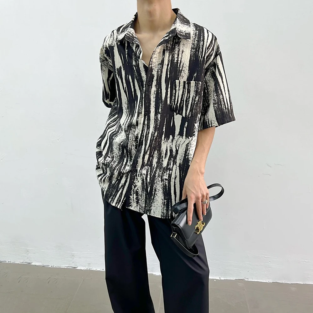 Summer New Men's Ink-Splashed Short-Sleeved Shirt American Fashion Retro Trend Street Hip-Hop Loose Breathable Niche Men's Tops
Summer New Men's Ink-Splashed Short-Sleeved Shirt American Fashion Retro Trend Street Hip-Hop Loose Breathable Niche Men's Tops