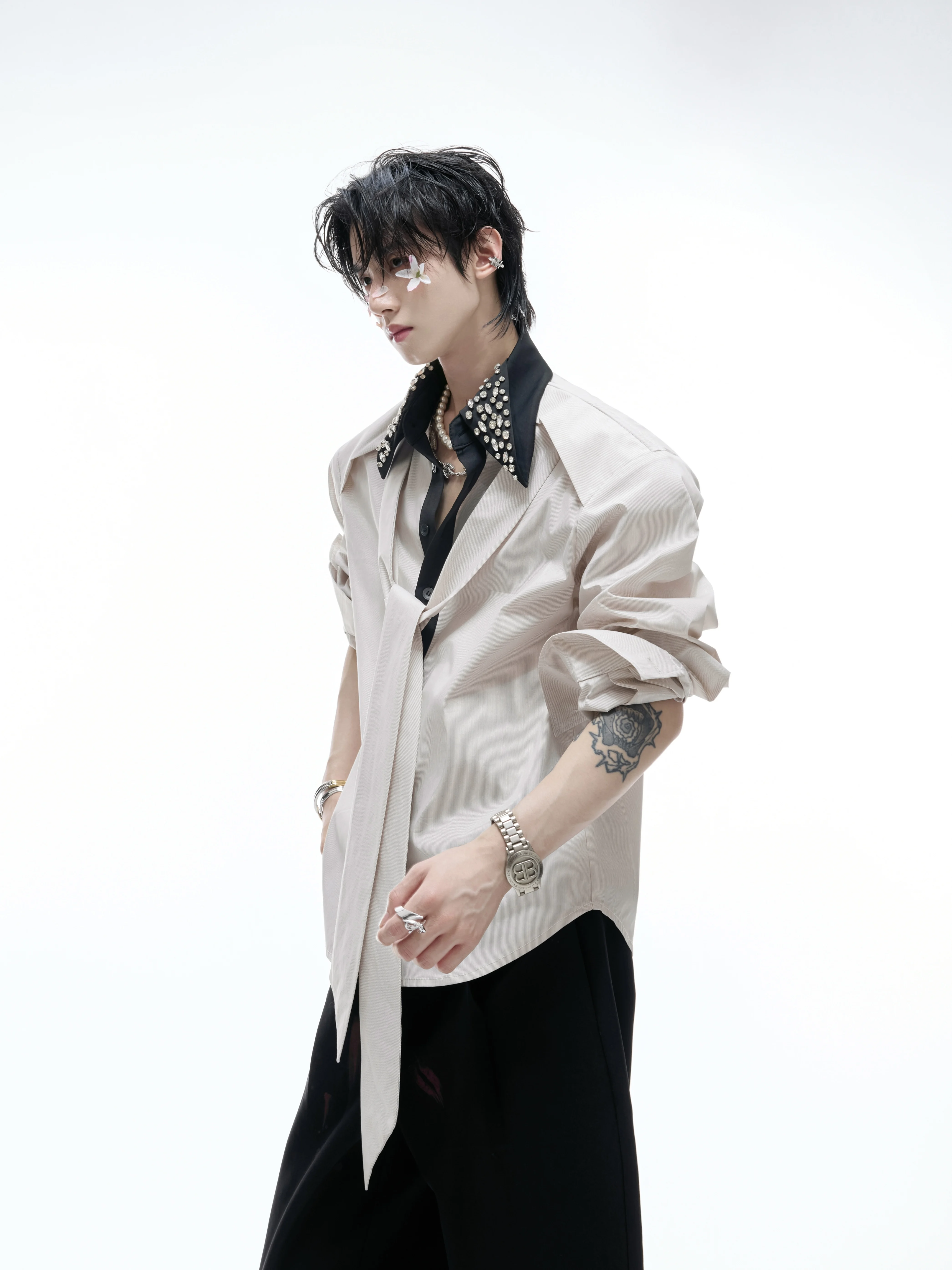 Elegant Diamond Embedded Collar Shirt Color Block Stripe Design Long Sleeve Men's Casual Shirt Breathable Comfortable Summer ...
Elegant Diamond Embedded Collar Shirt Color Block Stripe Design Long Sleeve Men's Casual Shirt Breathable Comfortable Summer ...