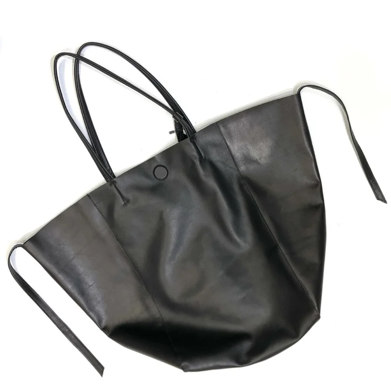 Большая сумка через плечо для женщин, 100% натуральная мягкая кожа, дорожные сумки, большая сумка-шоппер с напуском, для высоких людей
Большая сумка через плечо для женщин, 100% натуральная мягкая кожа, дорожные сумки, большая сумка-шоппер с напуском, для высоких людей