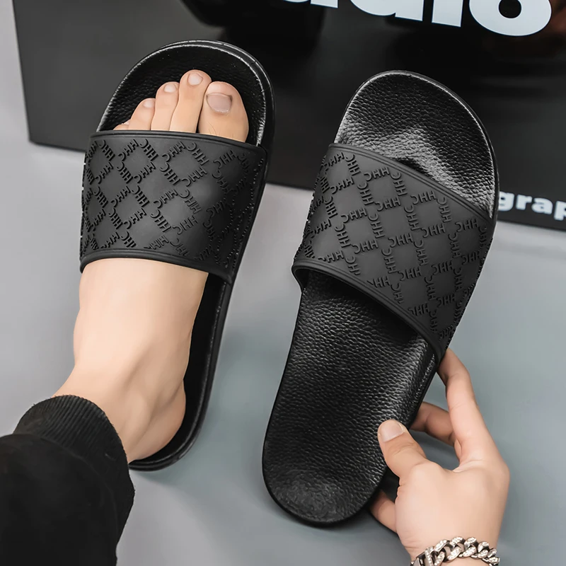Casual Retro Men's Home Slippers Lightweight Summer New Style Flat and Worn Patterned Anti-slip Quick-drying Sandals
Casual Retro Men's Home Slippers Lightweight Summer New Style Flat and Worn Patterned Anti-slip Quick-drying Sandals