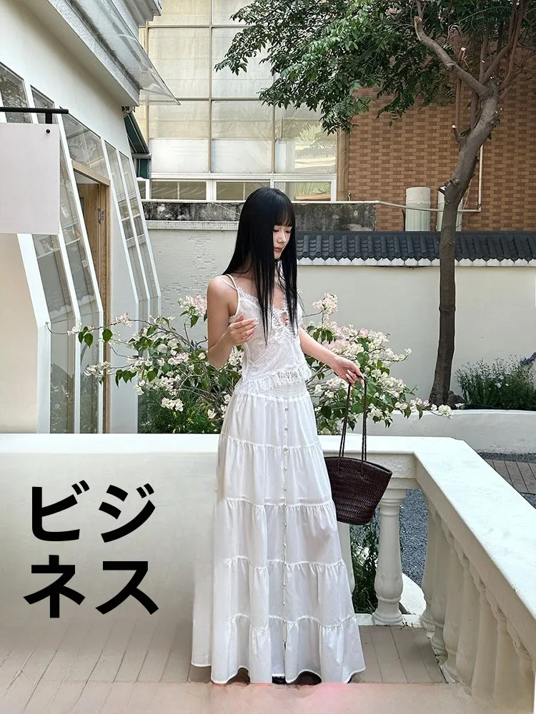 VENUIE High Waist A-Line Skirt with Button Splicing Design Casual Skin-friendly Breathable Polyester Fiber Long Skirt
VENUIE High Waist A-Line Skirt with Button Splicing Design Casual Skin-friendly Breathable Polyester Fiber Long Skirt
