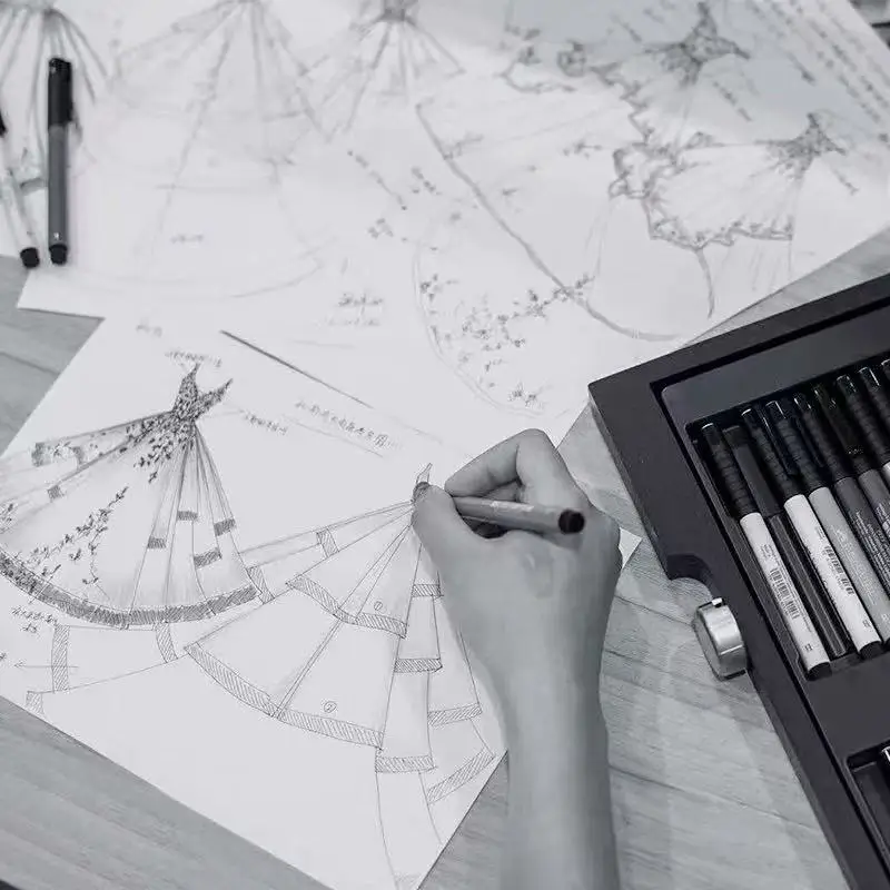 Customized wedding dresses and gowns, send design, customized size, color, and additional payment links
Customized wedding dresses and gowns, send design, customized size, color, and additional payment links